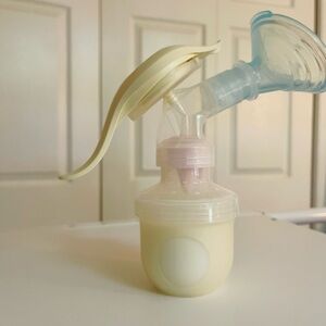 Medela Harmony Manual Hand Breast Pump w/  Pumpin Pals, Boon Bottle Adapter